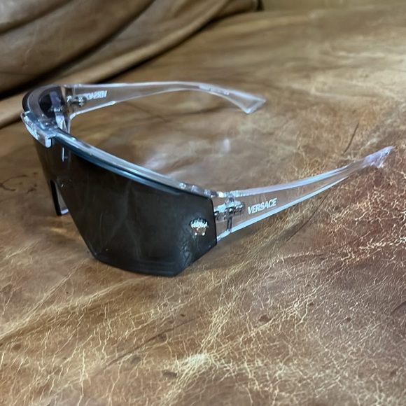 Versace Sunglasses from new season, unisex - Picture 3 of 4